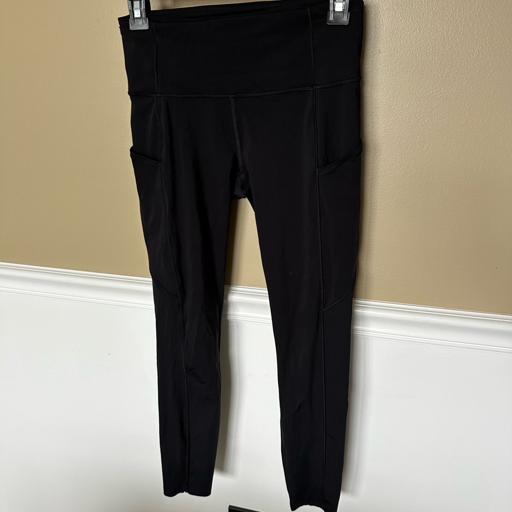Lululemon Leggings black size 6